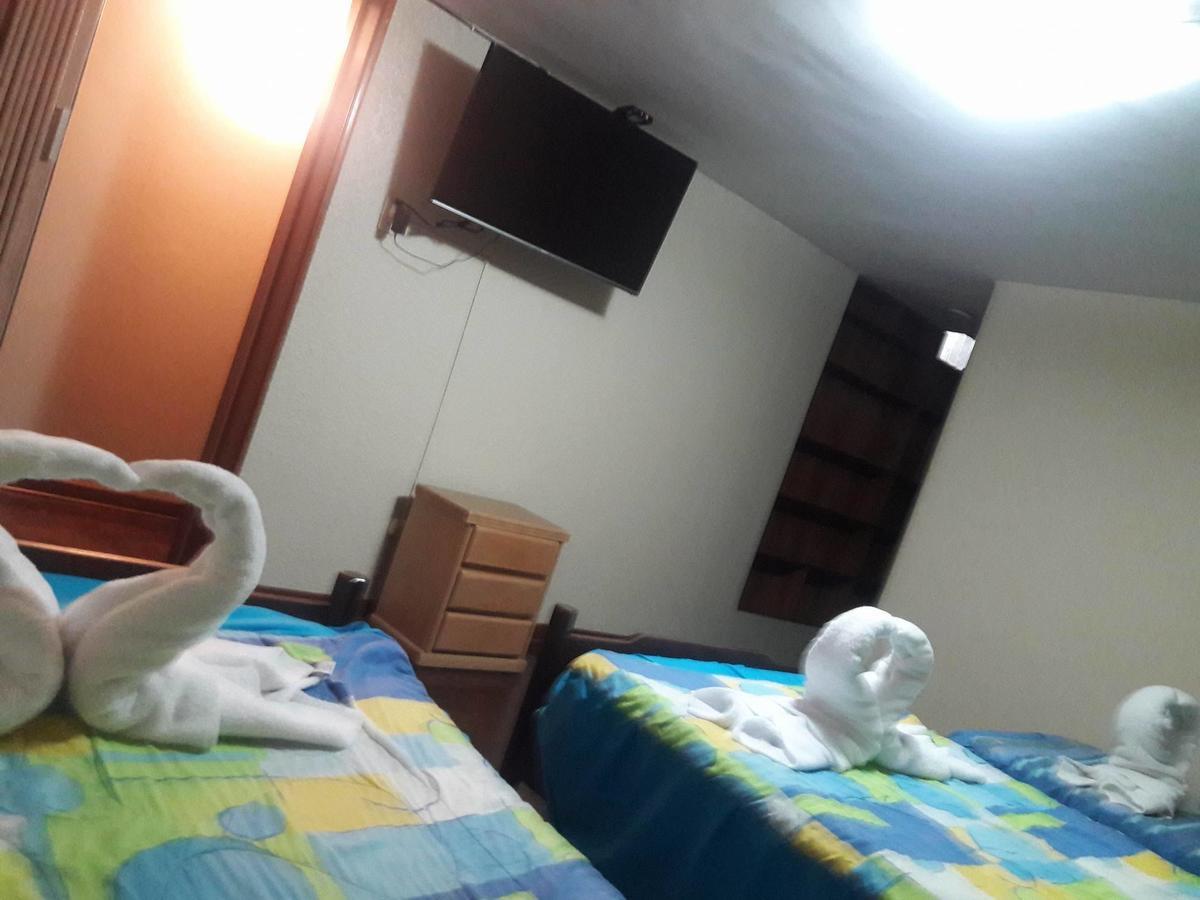 Hostal Victoria Lima Exterior photo